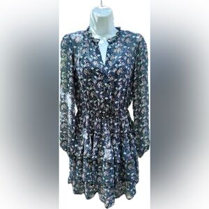 Elegant Floral Dress with Sheer Sleeves